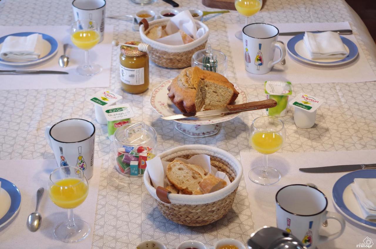 Le Tregonnec, Pres De Morlaix, Roscoff Bed & Breakfast Plouvorn Eksteriør bilde